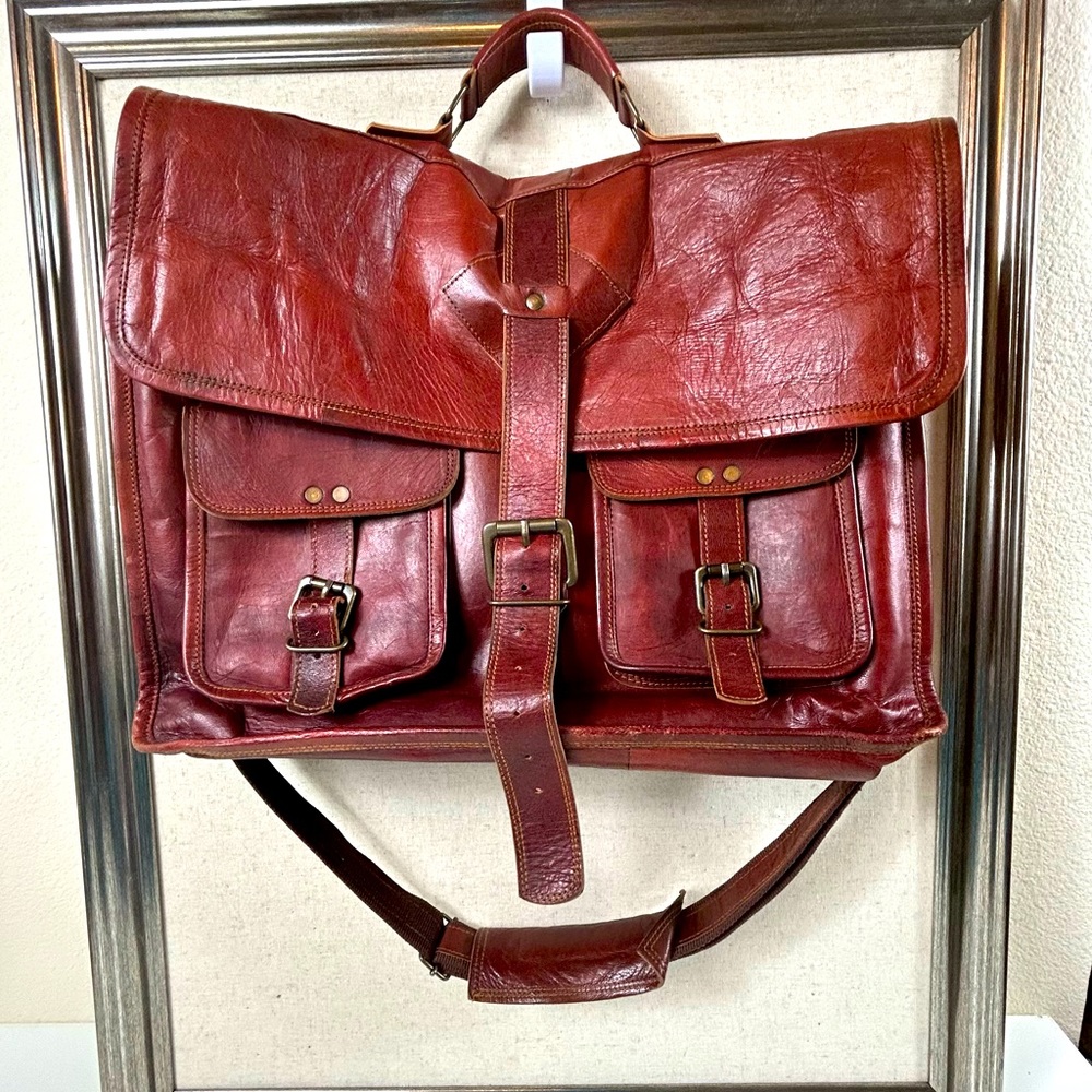 Genuine Brown Leather Messenger Shoulder Laptop Briefcase/Bag